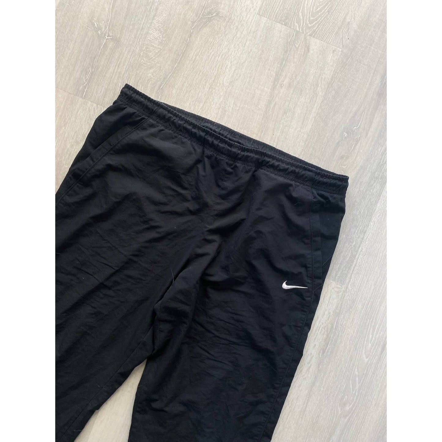 Nike vintage black track pants small swoosh parachute