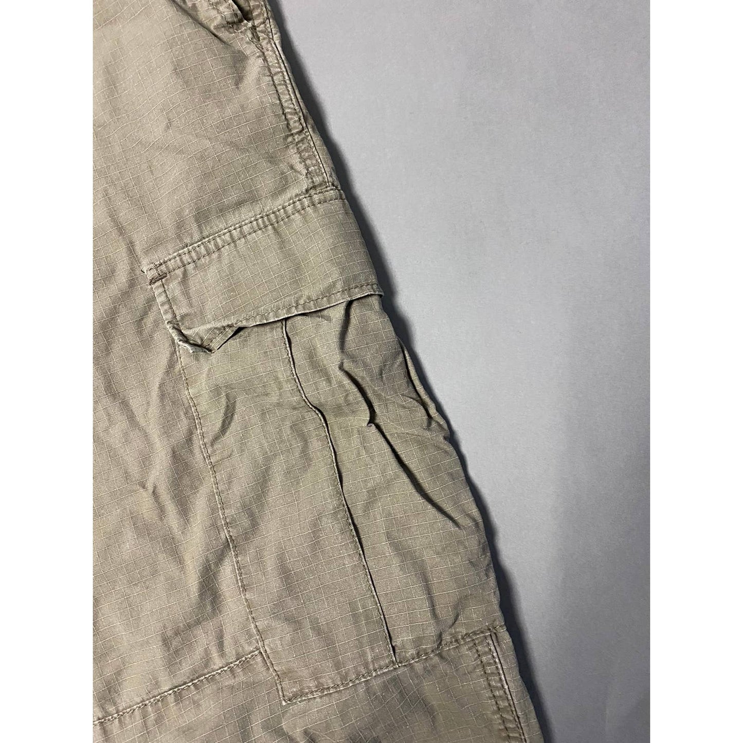 Carhartt vintage cargo pants beige / khaki workwear